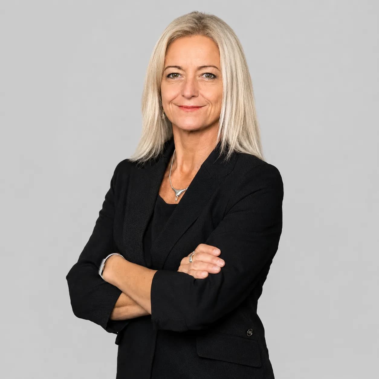 Besenyei Mónika PhD